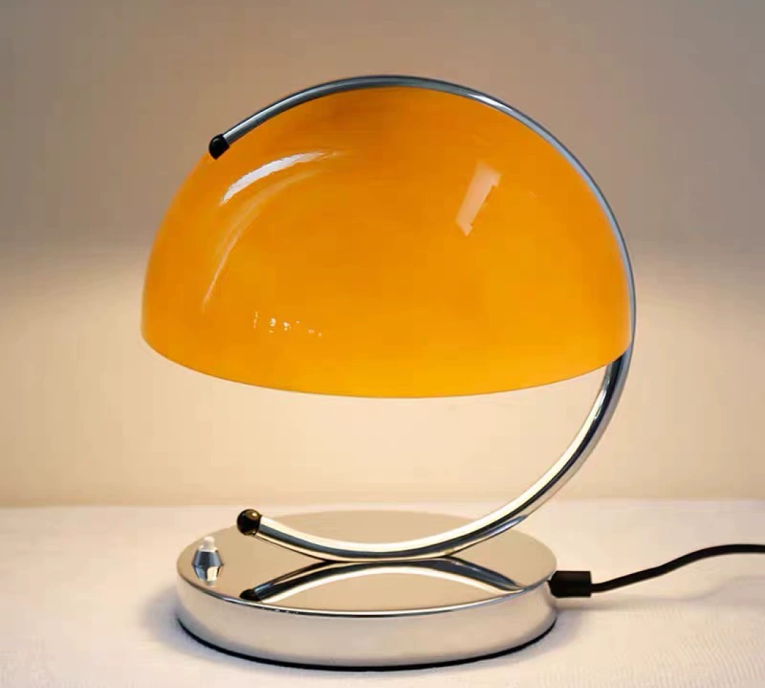 Pudding Table Lamp