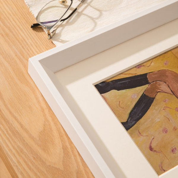 Aura Wall Picture Frame